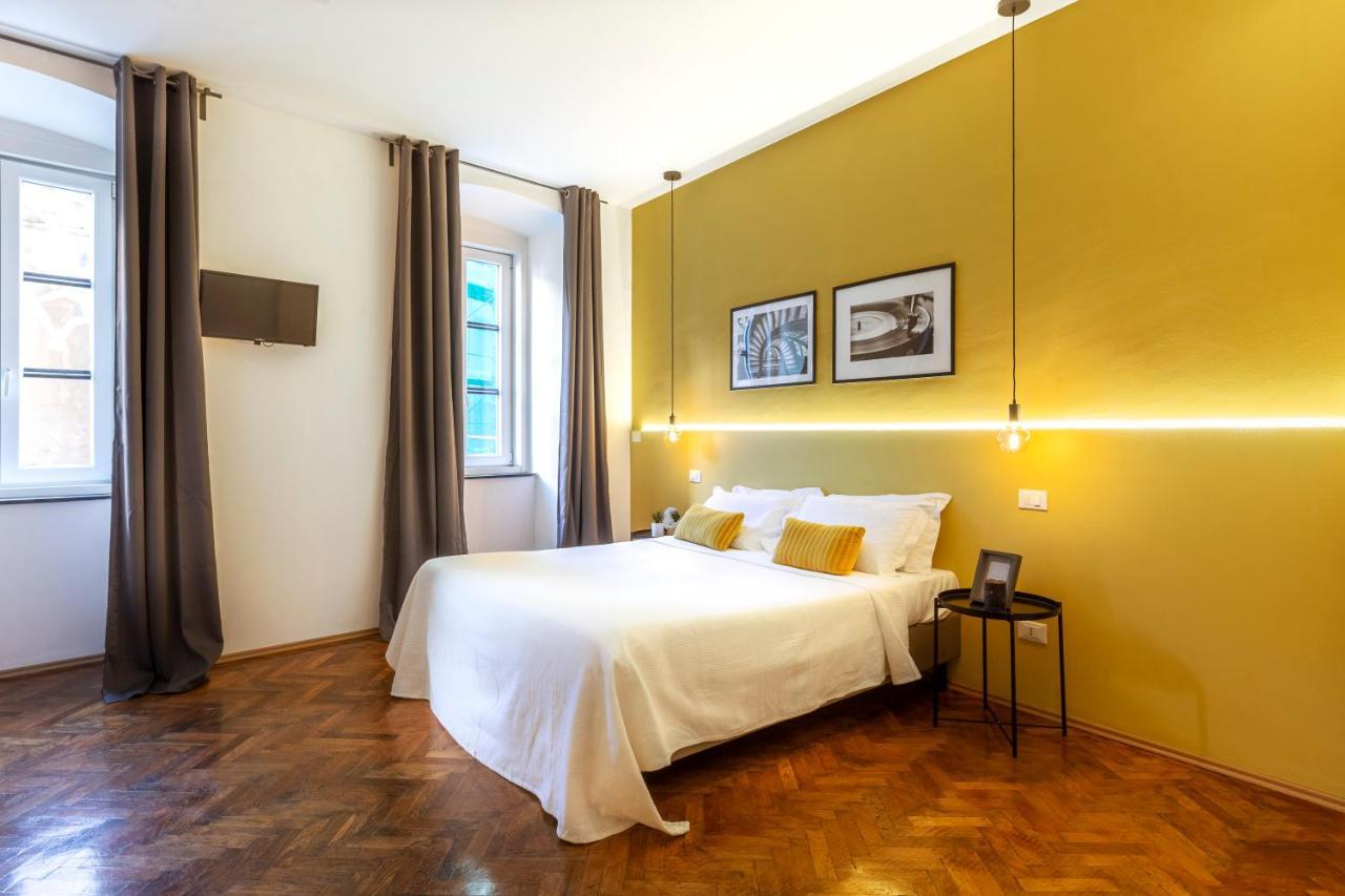 Tram Apartment For 4 Guests Trieste Ngoại thất bức ảnh