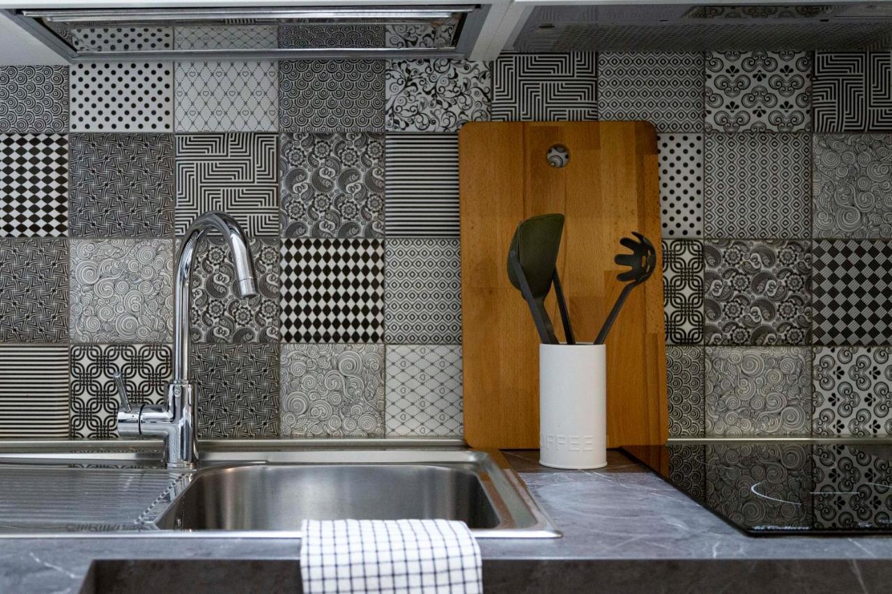 Tram Apartment For 4 Guests Trieste Ngoại thất bức ảnh